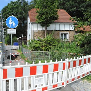 Behelfsbrücke für Fußgänger in Dürscheid.