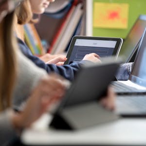 Die Verbesserung der digitalen Ausstattung ist für die Schulen ein zentrales Thema.