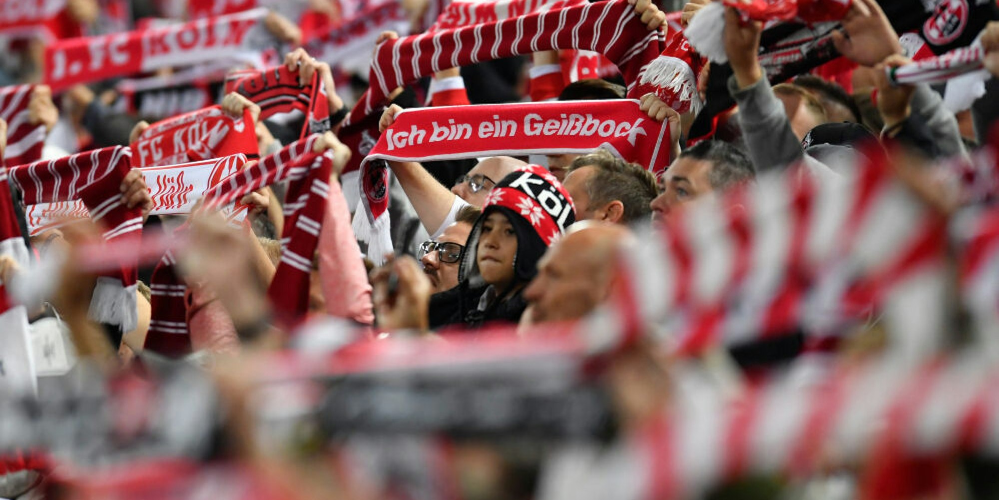 Gegen Bayer Leverkusen darf der FC die gesamte Stadionkapazität nutzen.