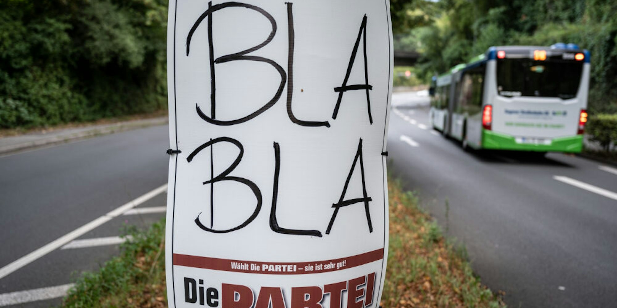 Plakat der Satirepartei „Die Partei“ zur Kommunalwahl in NRW