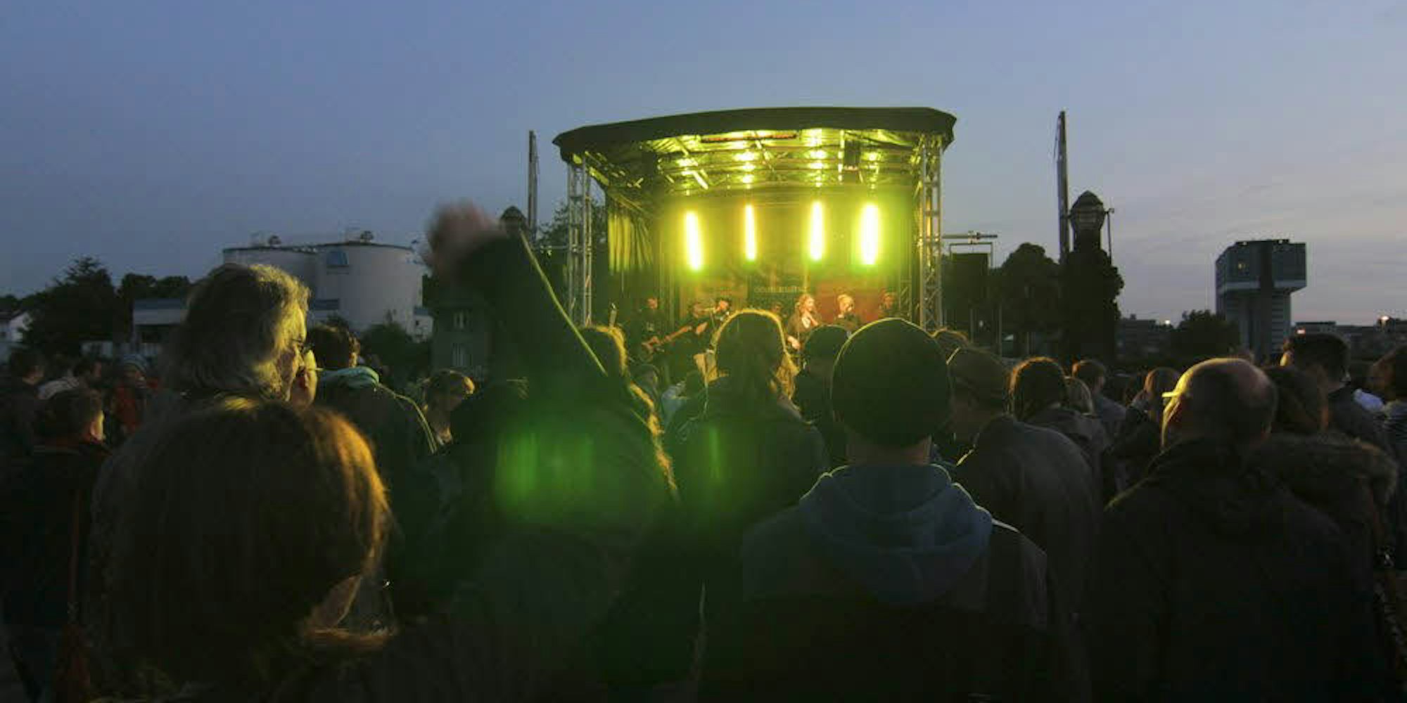 Abendstimmung beim Festival an der Drehbrücke 2015.