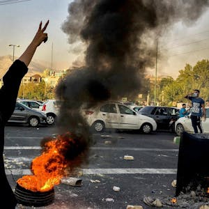 Iran Protest ap 251022