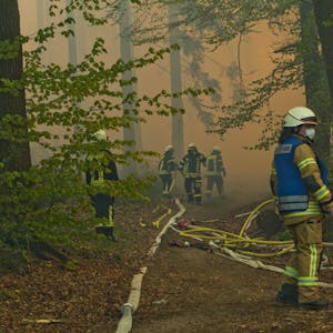 Engelskirchen ist eine besonders waldreiche Gemeinde. Politik, Verwaltung und Feuerwehr suchen gemeinsam nach Möglichkeiten, auch in den Wäldern Löschwasserbassins anzulegen, die den Vorgaben entsprechen.