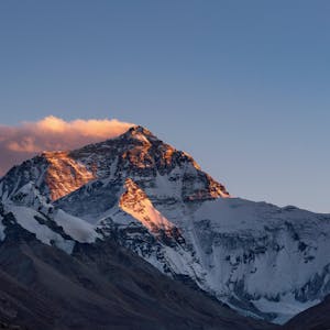 Mount_Everest_60930989