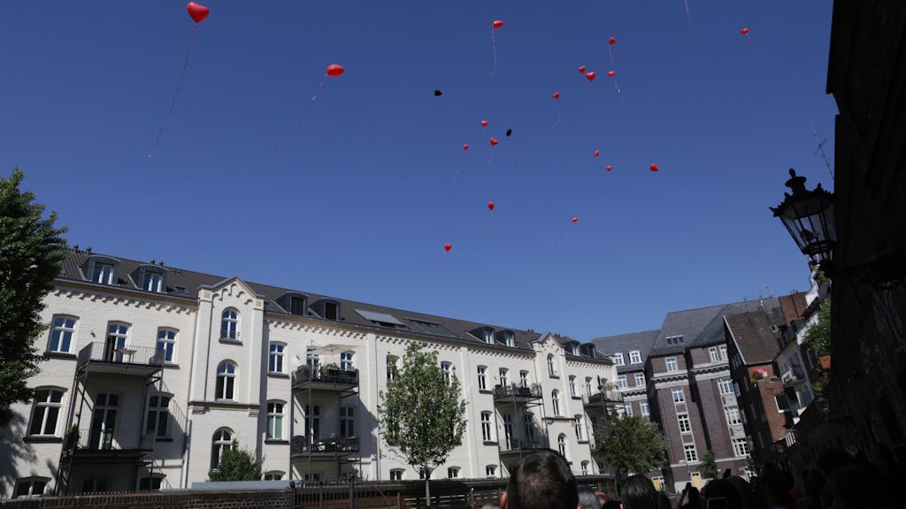 Luftballons-Abschied_Cuertis