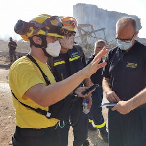 Die Helfer von @fire arbeiteten im Beiruter Hafengebiet unter anderem eng mit dem Technischen Hilfswerk zusammen.