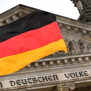 Deutschland Fahne Reichstag