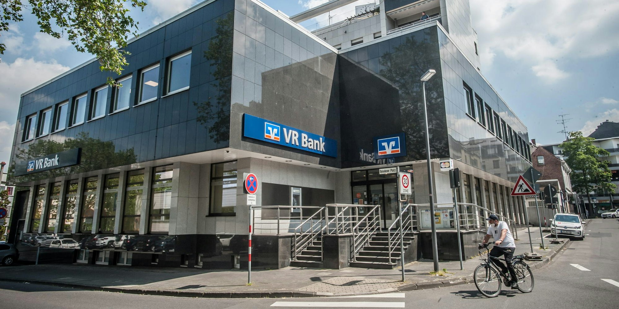 VR-Bank_RLE_Leverkusen11062021ALF_2561