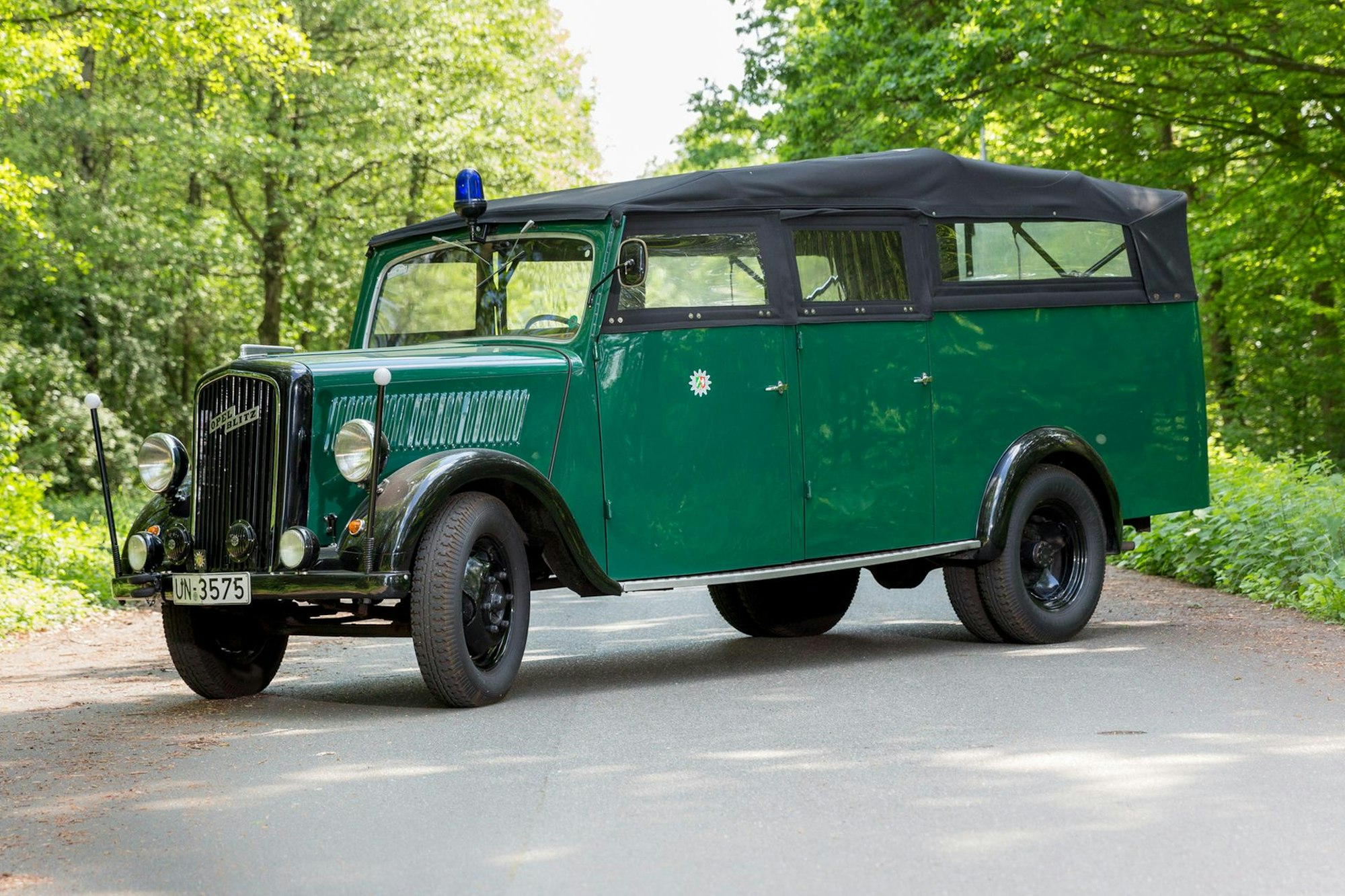 Historische Fahrzeuge-Opel Blitz