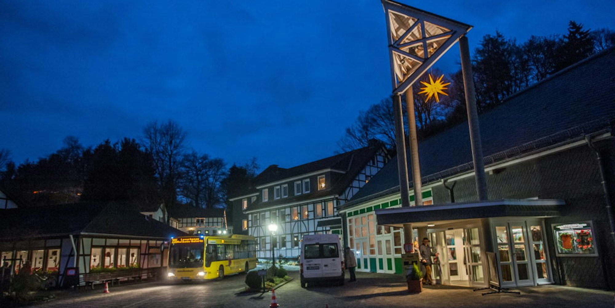 Auch in Weltersbach ist es nicht zu übersehen: Weihnachten kommt. Am Samstag gab es dort den Adventsmarkt.