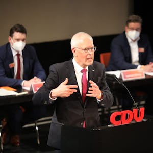 Der Direktkandidat der CDU Rhein-Berg, Dr. Hermann-Josef Tebroke MdB, schwor die Partei auf die Wahl ein.