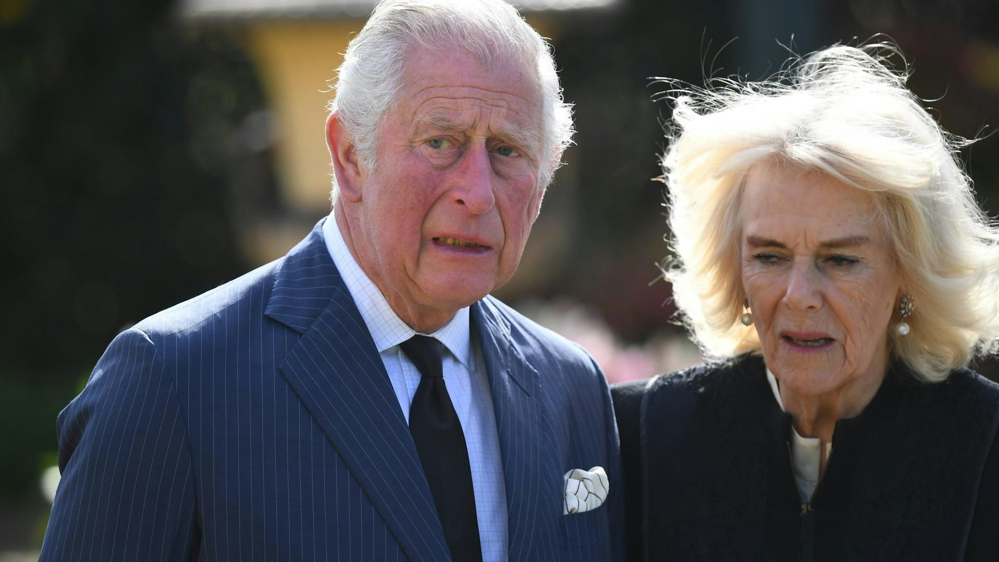 König Charles und Königin Camilla bei einem Termin