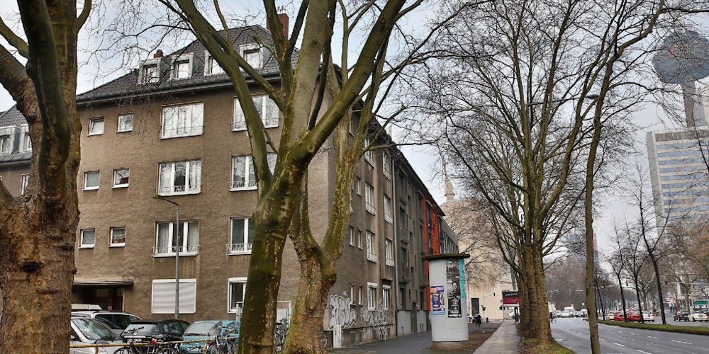 In diesem Haus, Stuppstraße 2, lebt Ex-Gauleiter Grohe ca. 1952/1953.