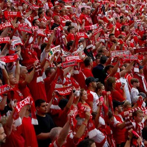 FC Fans in Rot