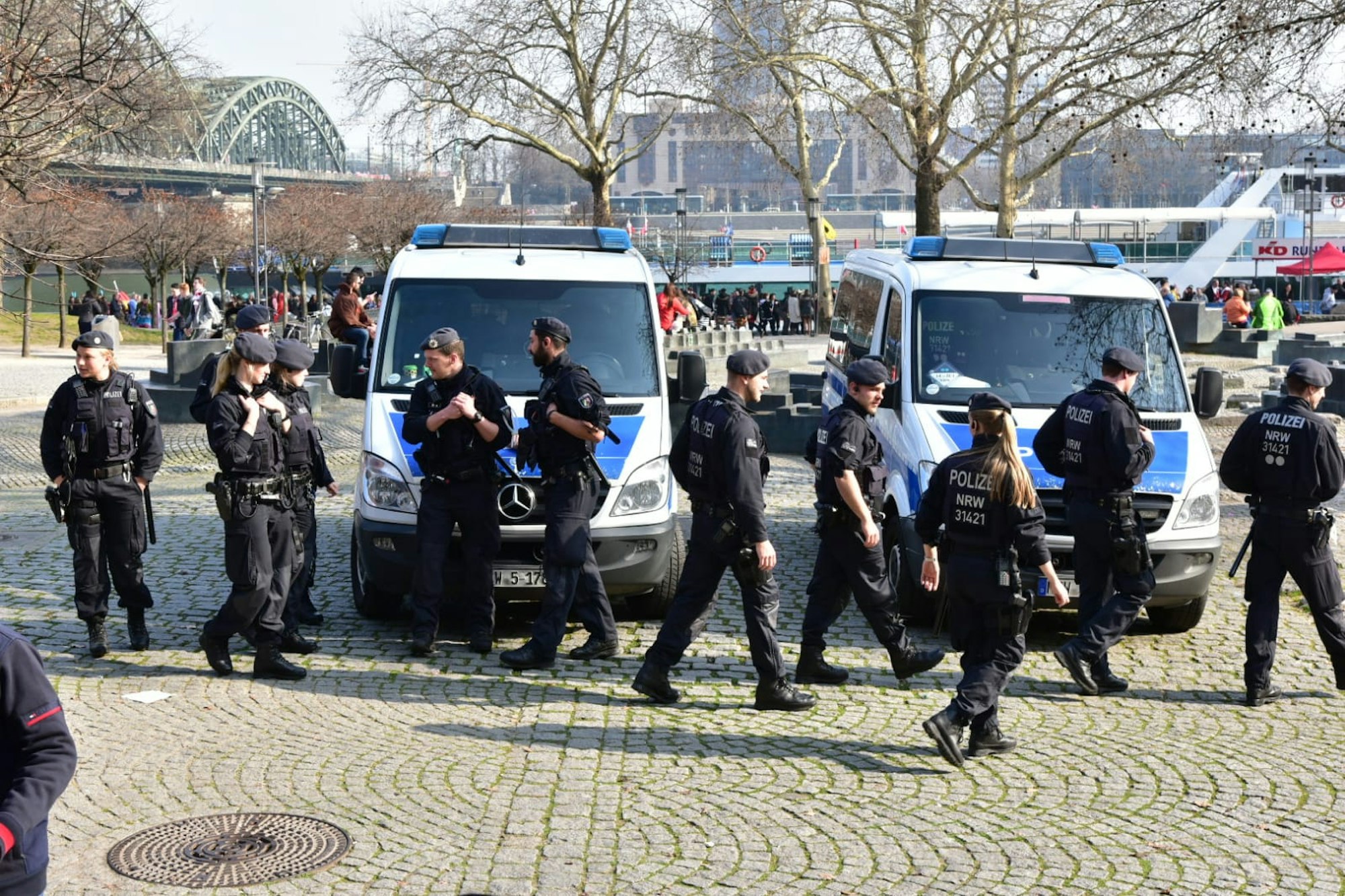 Die Kölner Polizei zeigt verstärkt Präsenz