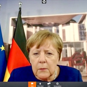 Merkel_WHO_Chat