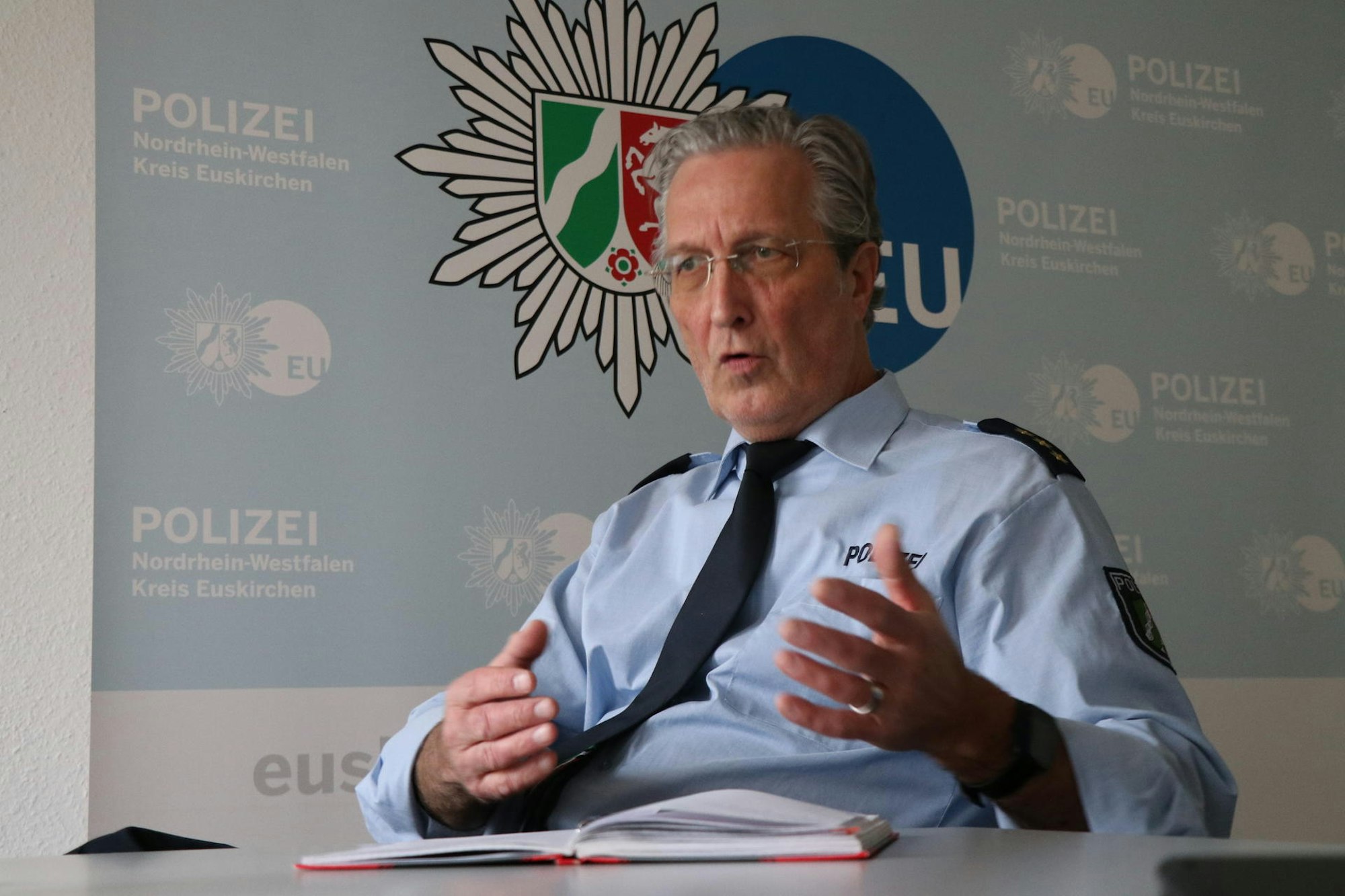 Euskirchens Polizeidirektor Harald Mertens im Videointerview.