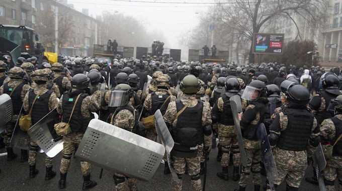 Kasachstan Polizeiblockade