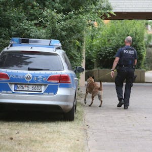 Razzia_Polizei_Tannenbusch_5_rkl