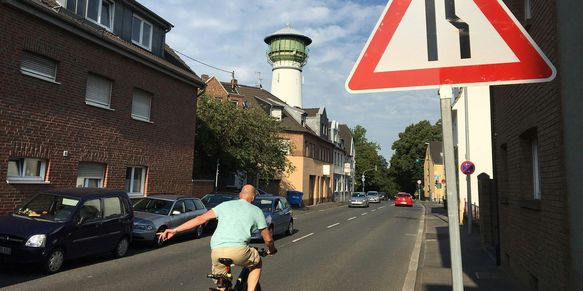 Die Brühler Straße in Berzdorf wird aller Voraussicht nach in diesem Jahr nicht mehr saniert.