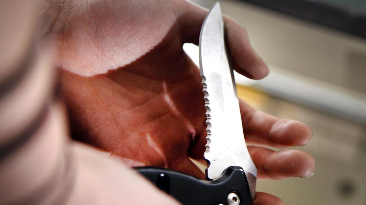 Messer werden oft als Tatwaffe genutzt. Unser Symbolbild wurde 2009 in Kerpen aufgenommen.