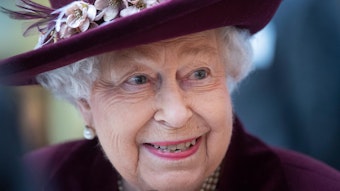 Königin Elizabeth II. in einer Nahaufnahme.