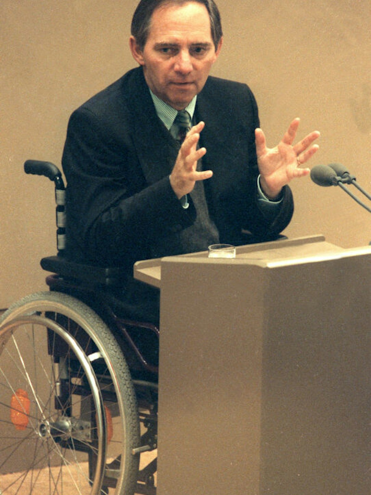 Der damalige Bundesinnenminister Wolfgang Schäuble (CDU) 