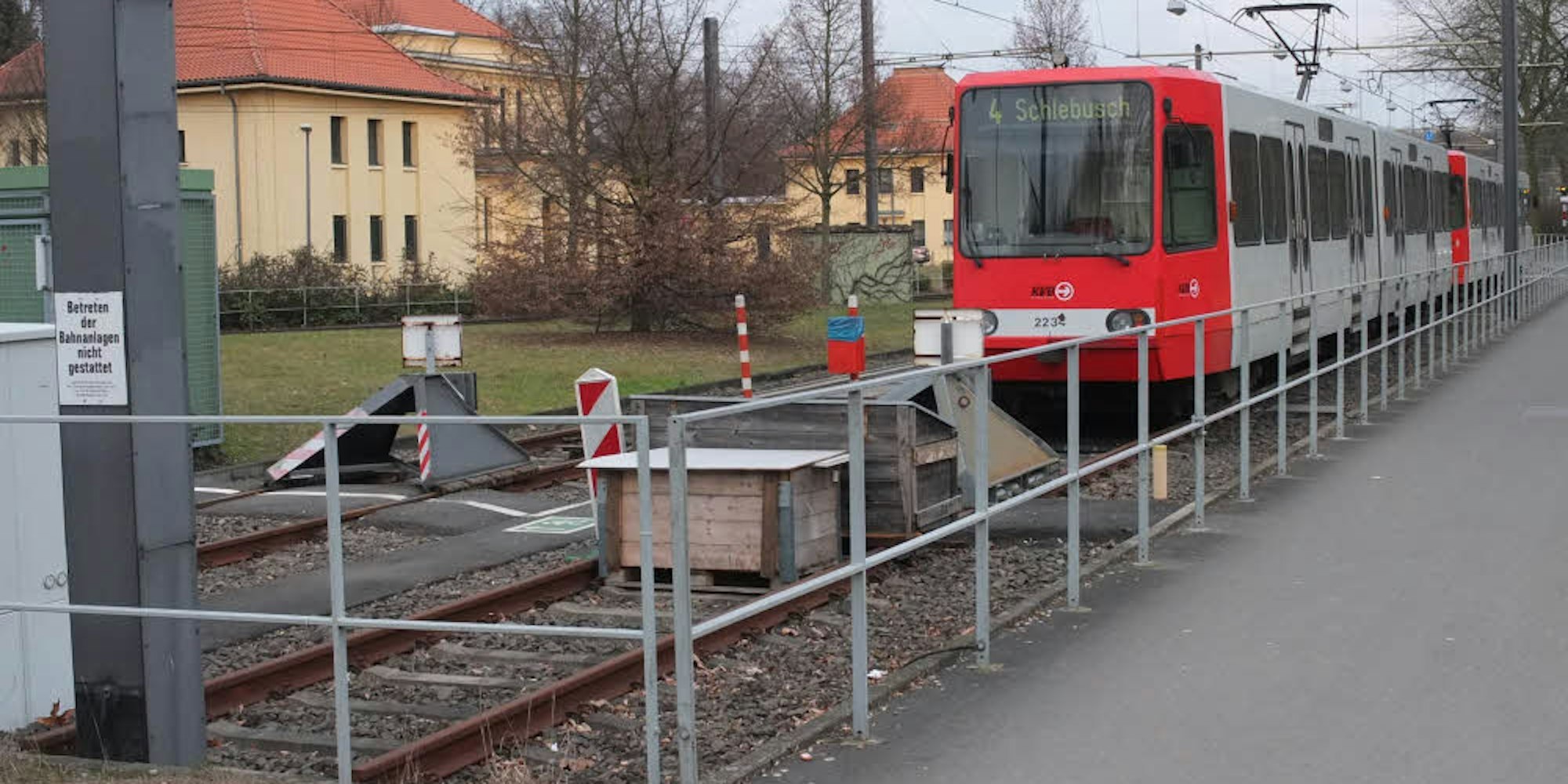 Haltestelle Bocklemünd der Linie 4 – v on hier aus könnte es weitergehen bis nach Widdersdorf oder Brauweiler.