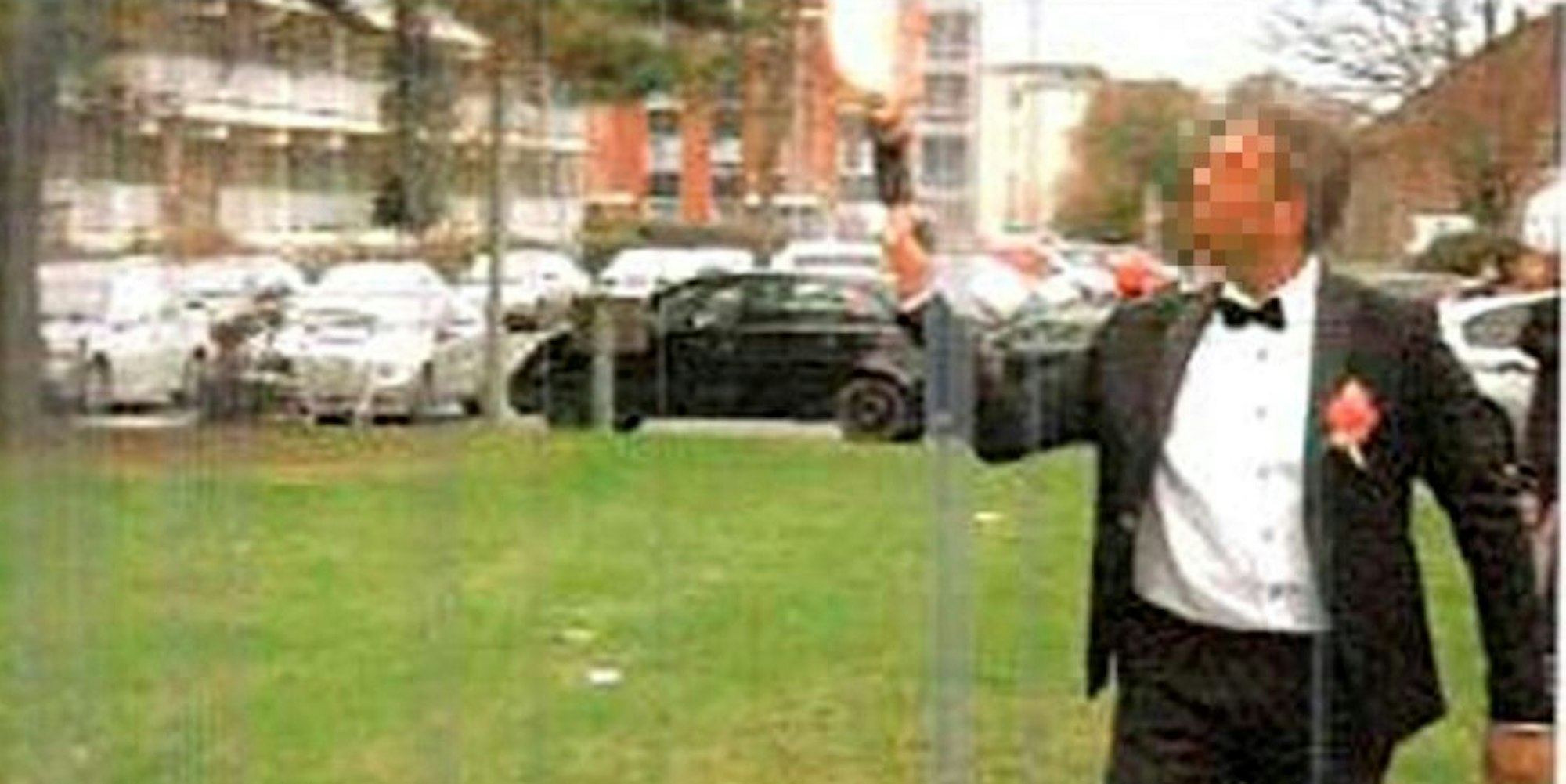 Eine Salve bei einer Hochzeit in Wesseling: Serkan B. sitzt heute in Untersuchungshaft. 