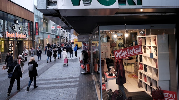 Grönert Hohe Straße Einkauf Shopping Köln Leerstand 2