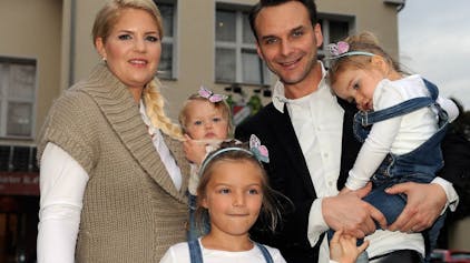 Die Prinzenfamilie: Christina und Holger Kirsch mit den drei Mädchen