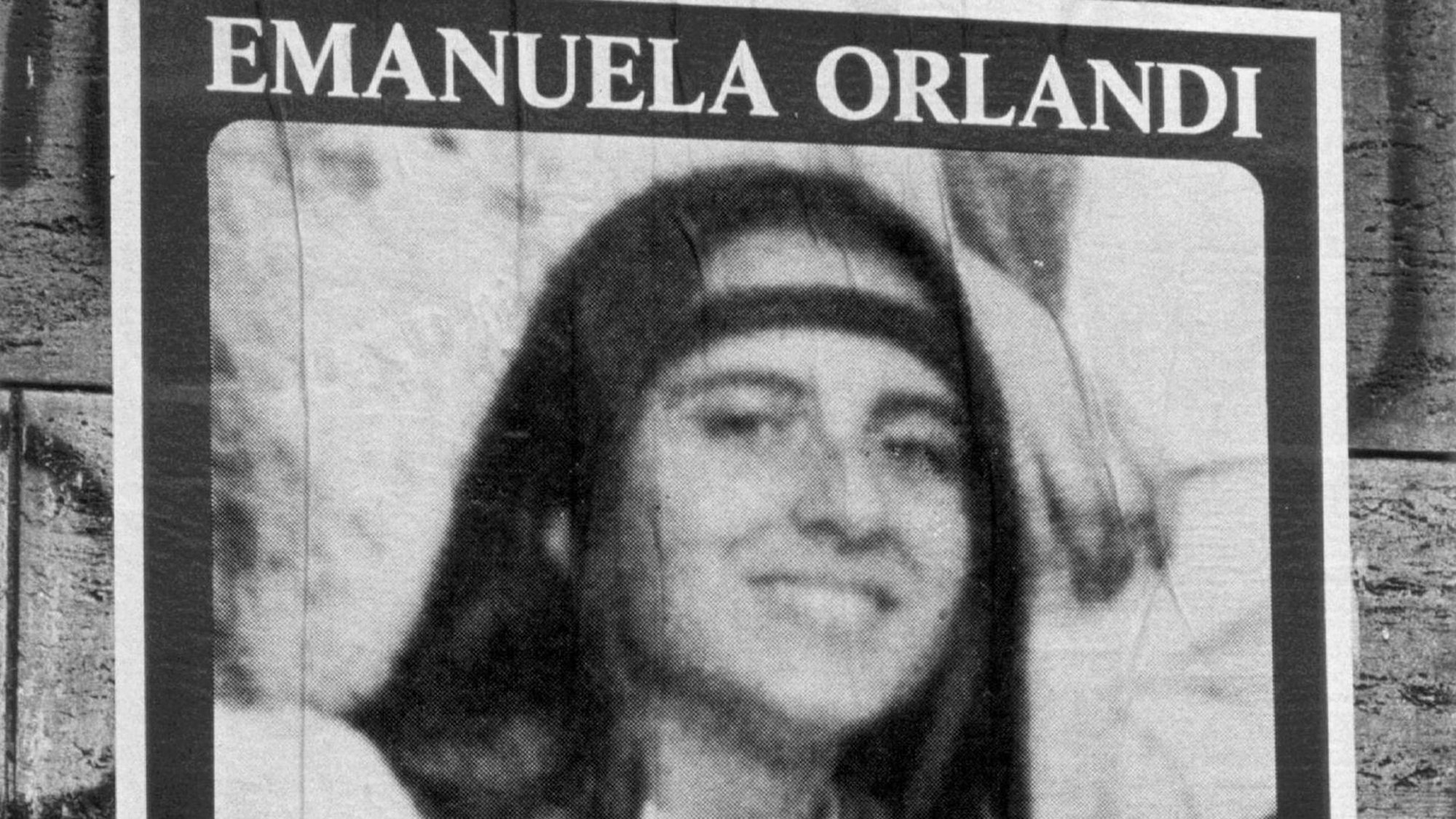 Emanuela Orlandi wird nach ihrem Verschwinden 1983 mit Plakaten auf römischen Hauswänden gesucht.
