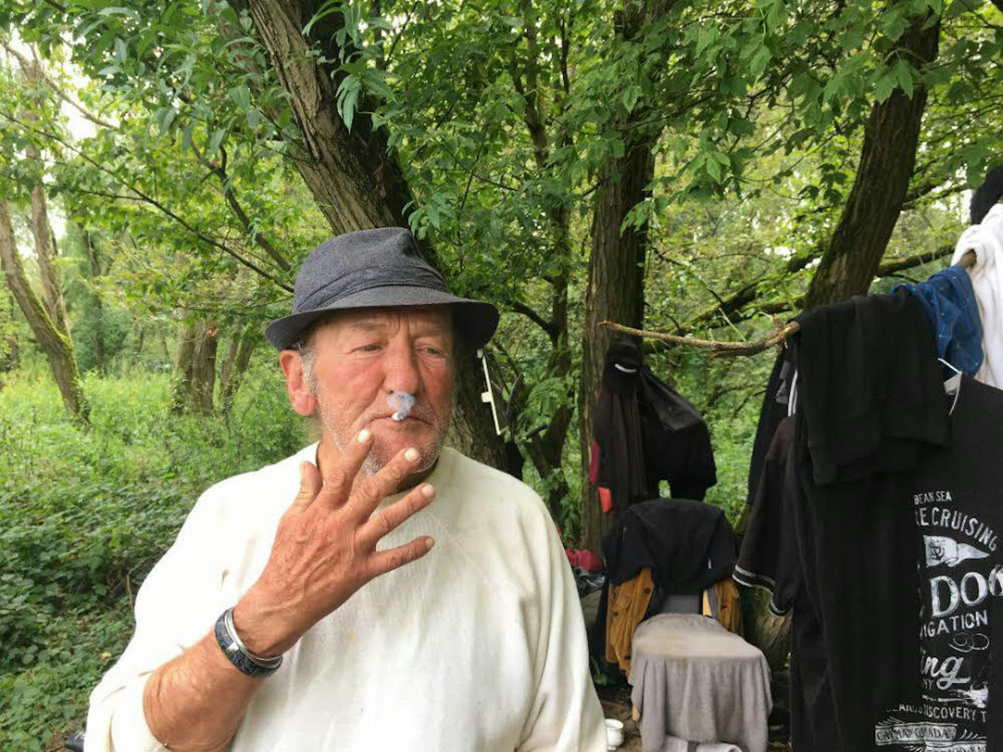 Der ehemalige Fernfahrer und DDR-Flüchtling ist zufrieden, manchmal radelt er bis an die Mosel oder in die Schweiz.