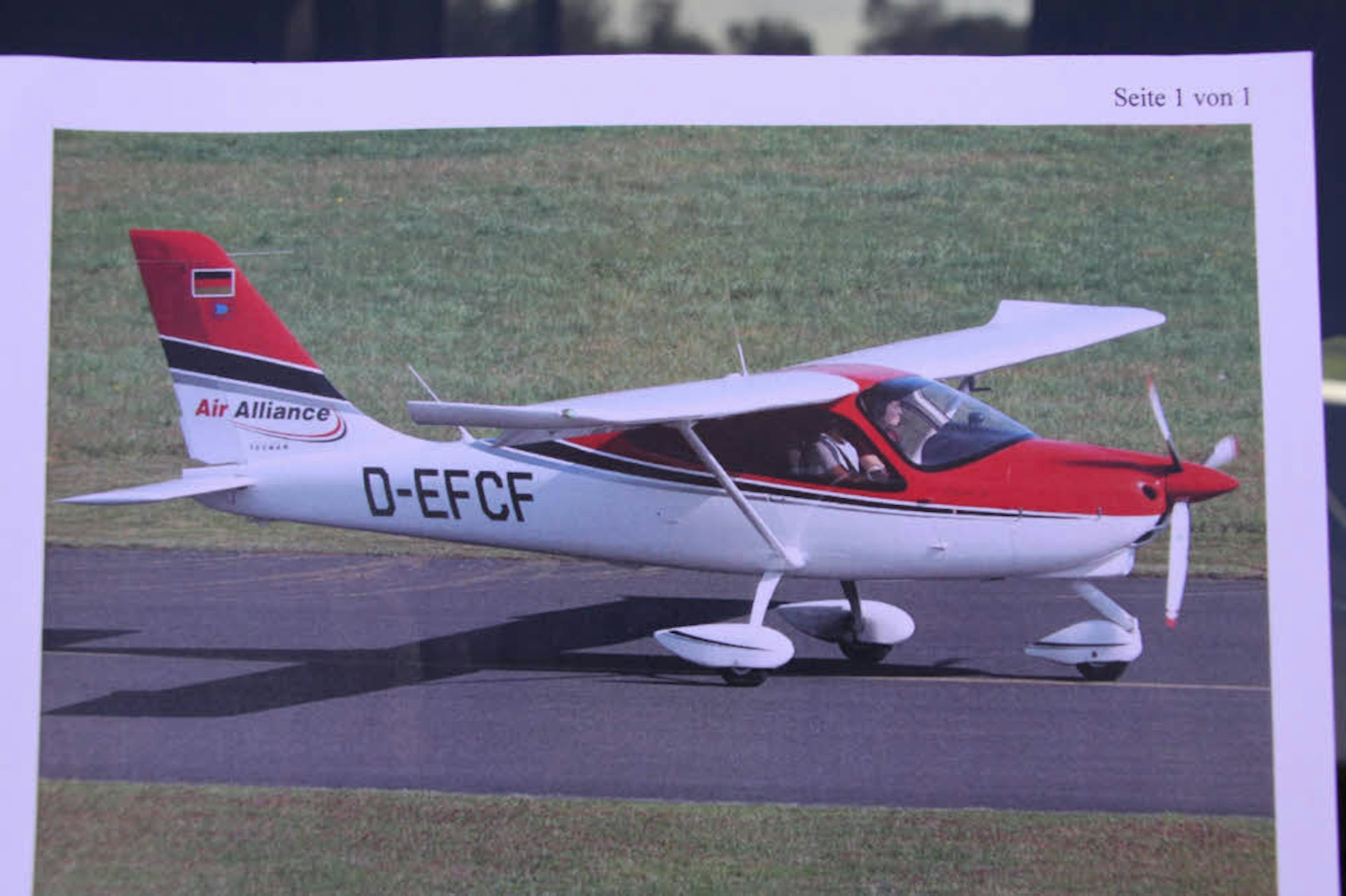 Die Tecnam P 2008 JC, hier ein Archivbild, ist ein leichtes Schulungsflugzeug, aber kein Ultraleichtflugzeug.