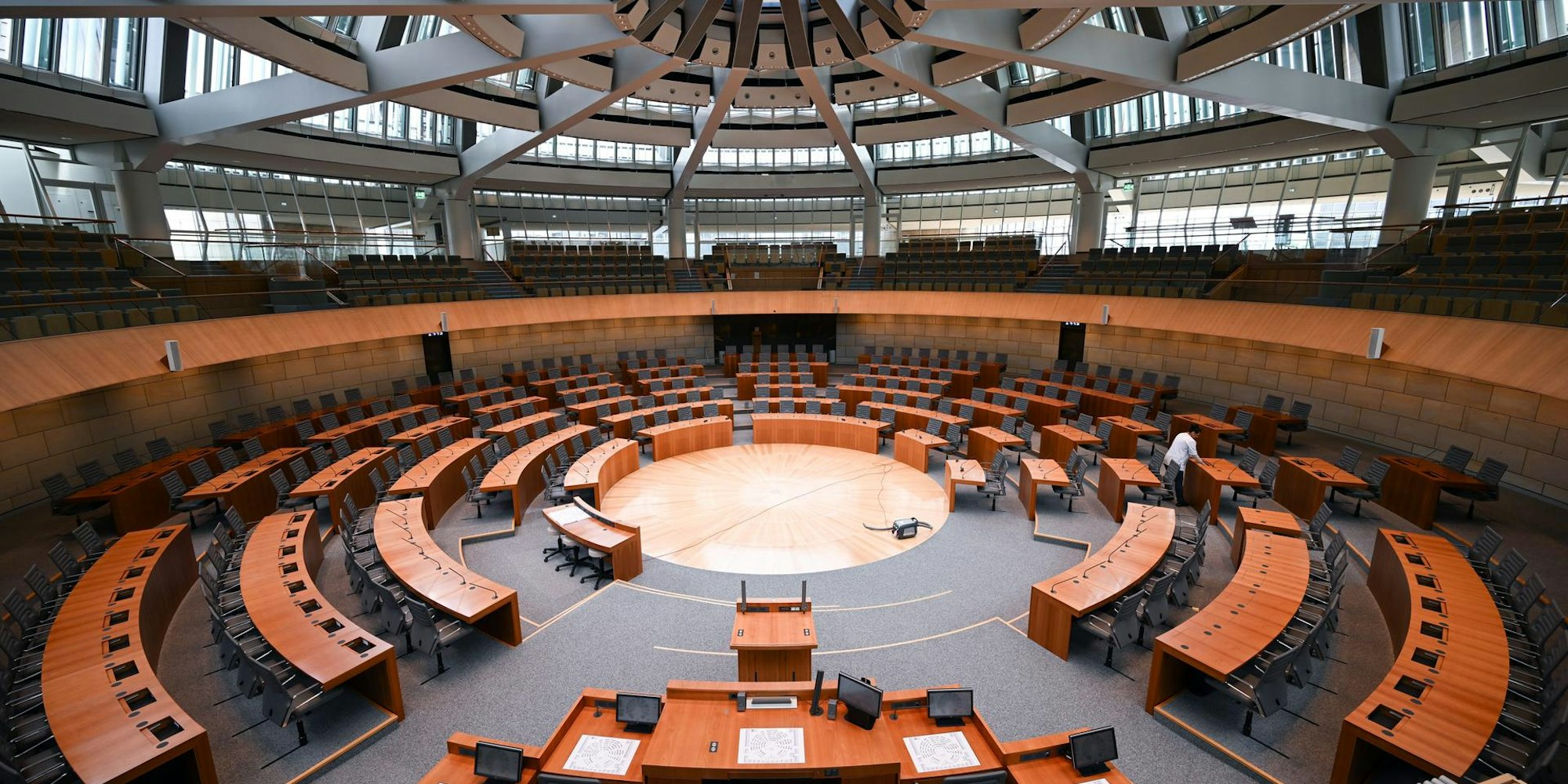 NRW Landtag leer