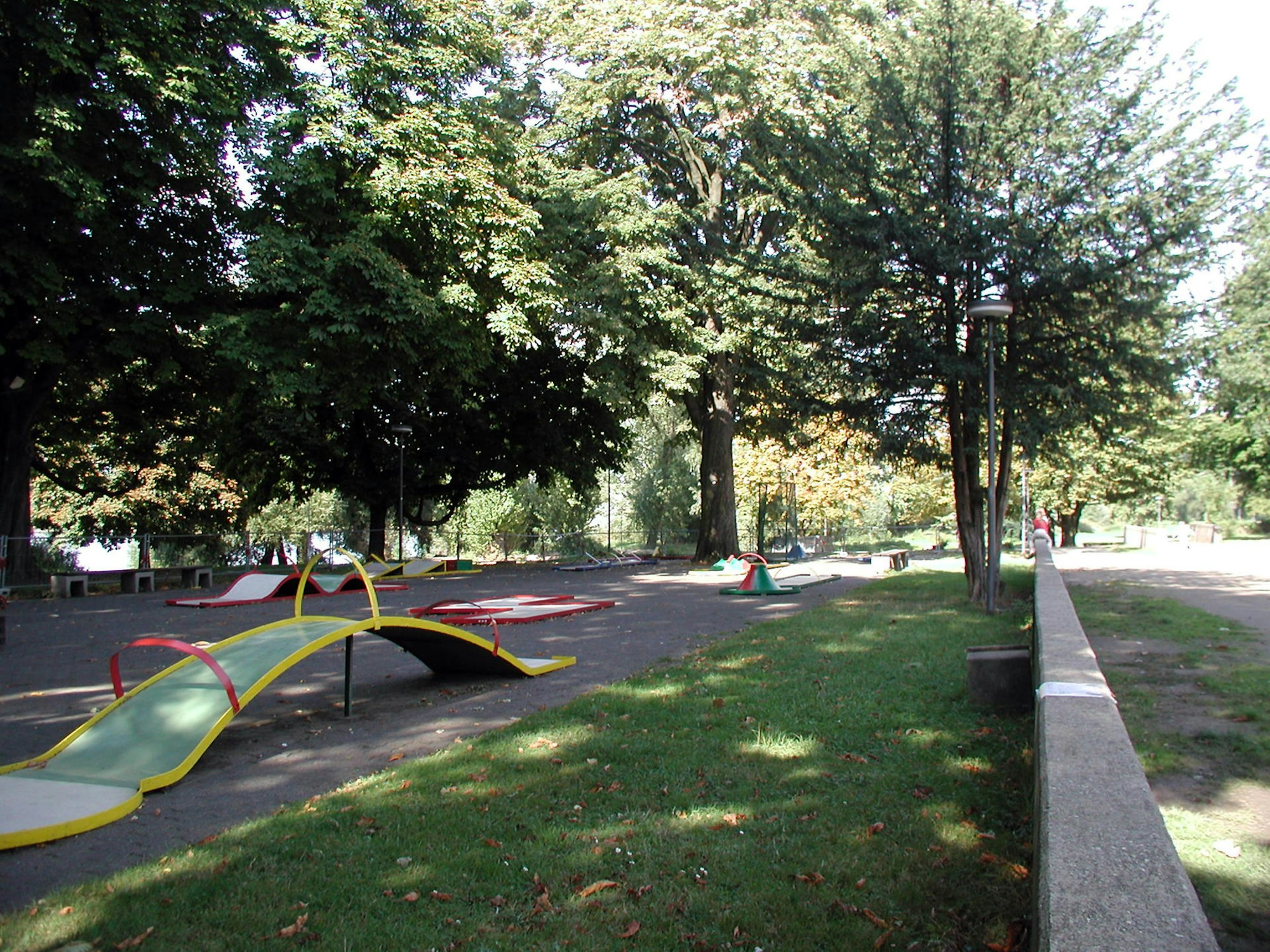 Jugendpark Minigolf Wikimedia HOWI CC BY 3.0
