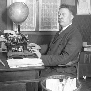 Edmund Schiefeling war nach dem Zweiten Weltkrieg Bürgermeister, vorher Journalist und Verleger.