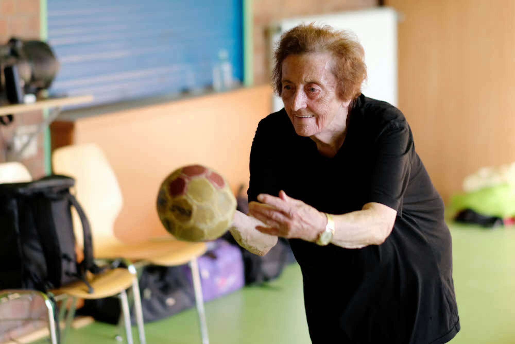 Die 83-jährige Elisabeth Dümbgen ist seit 45 Jahren im Verein.