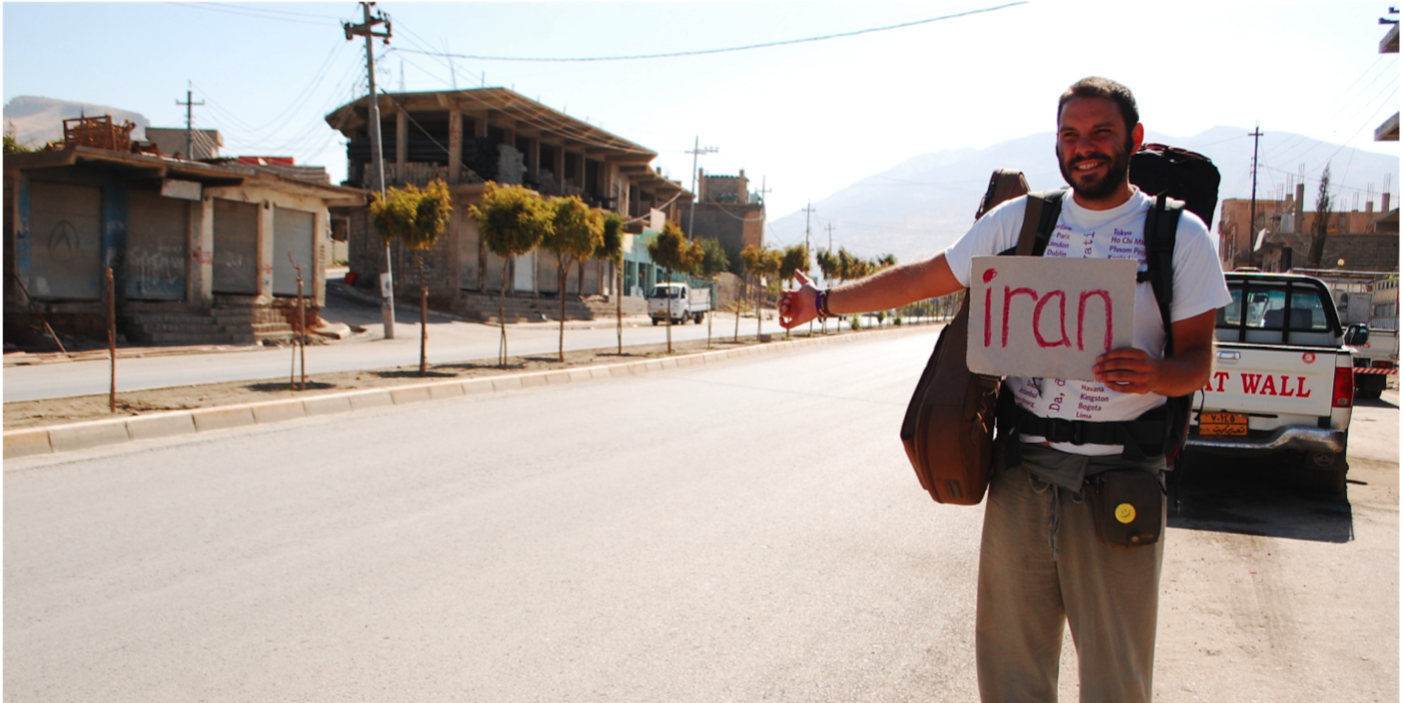 Perko_hitchhiking in Iraq