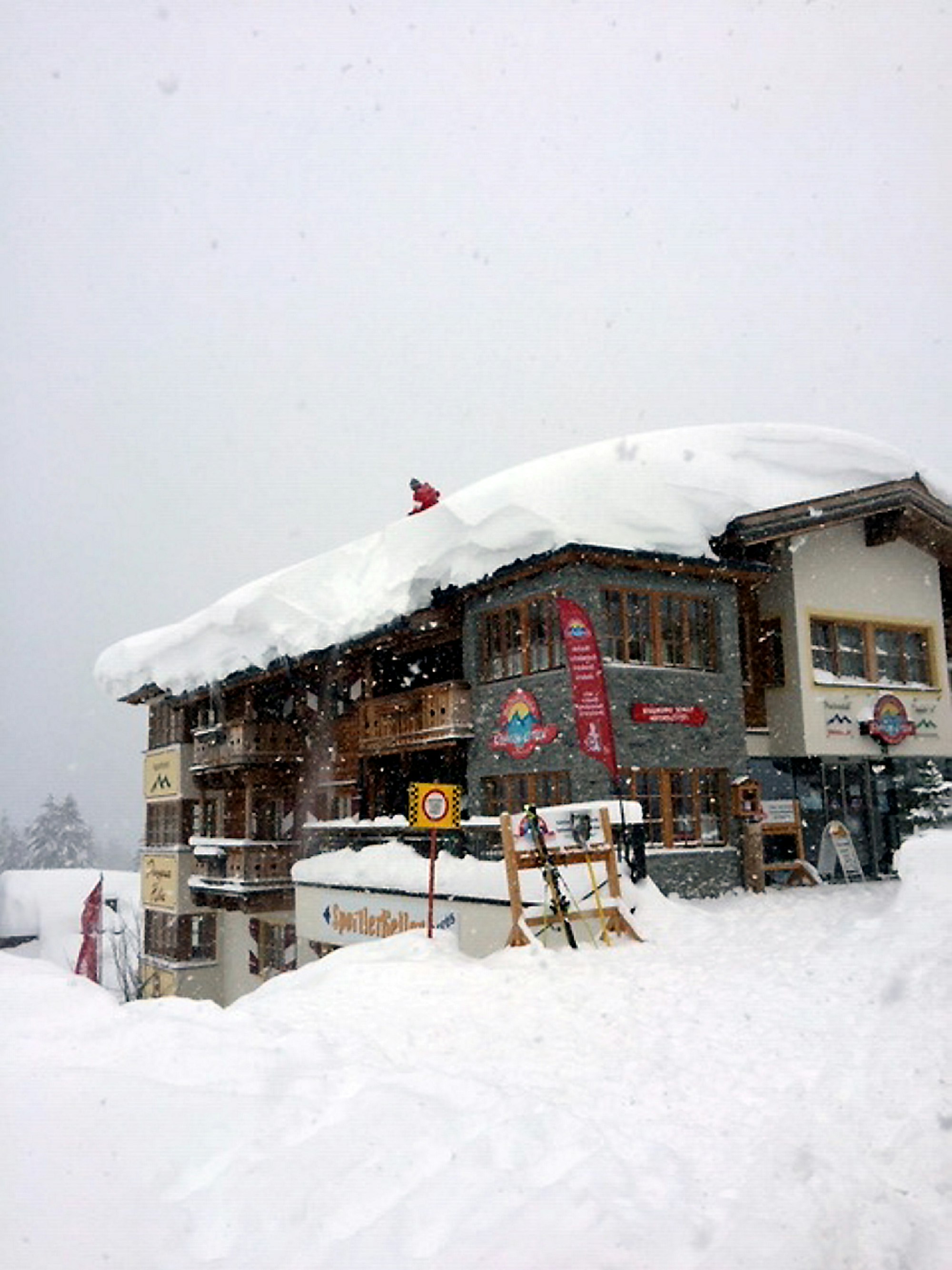 DBG-Schnee_Haus
