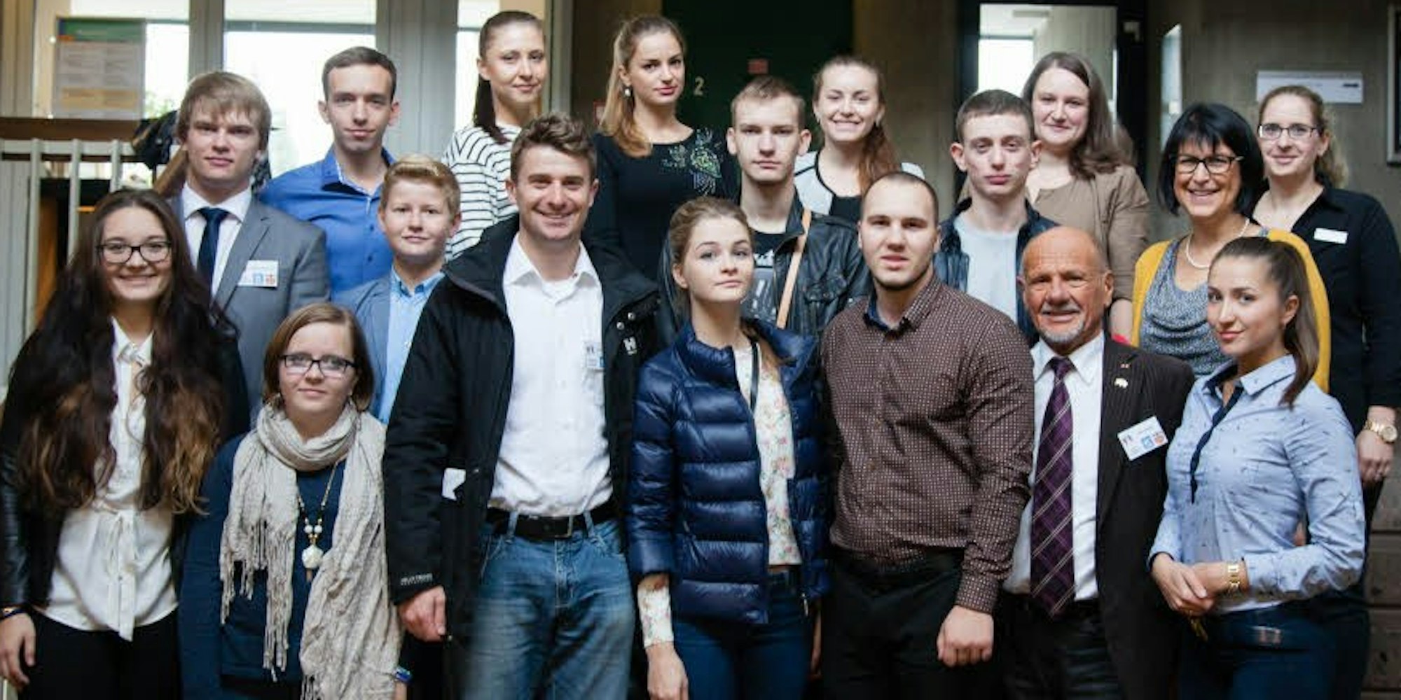 Eine Delegation des neuen deutsch-russischen Jugendparlaments diskutierte in Bonn und Bornheim über lokalpolitische Themen.