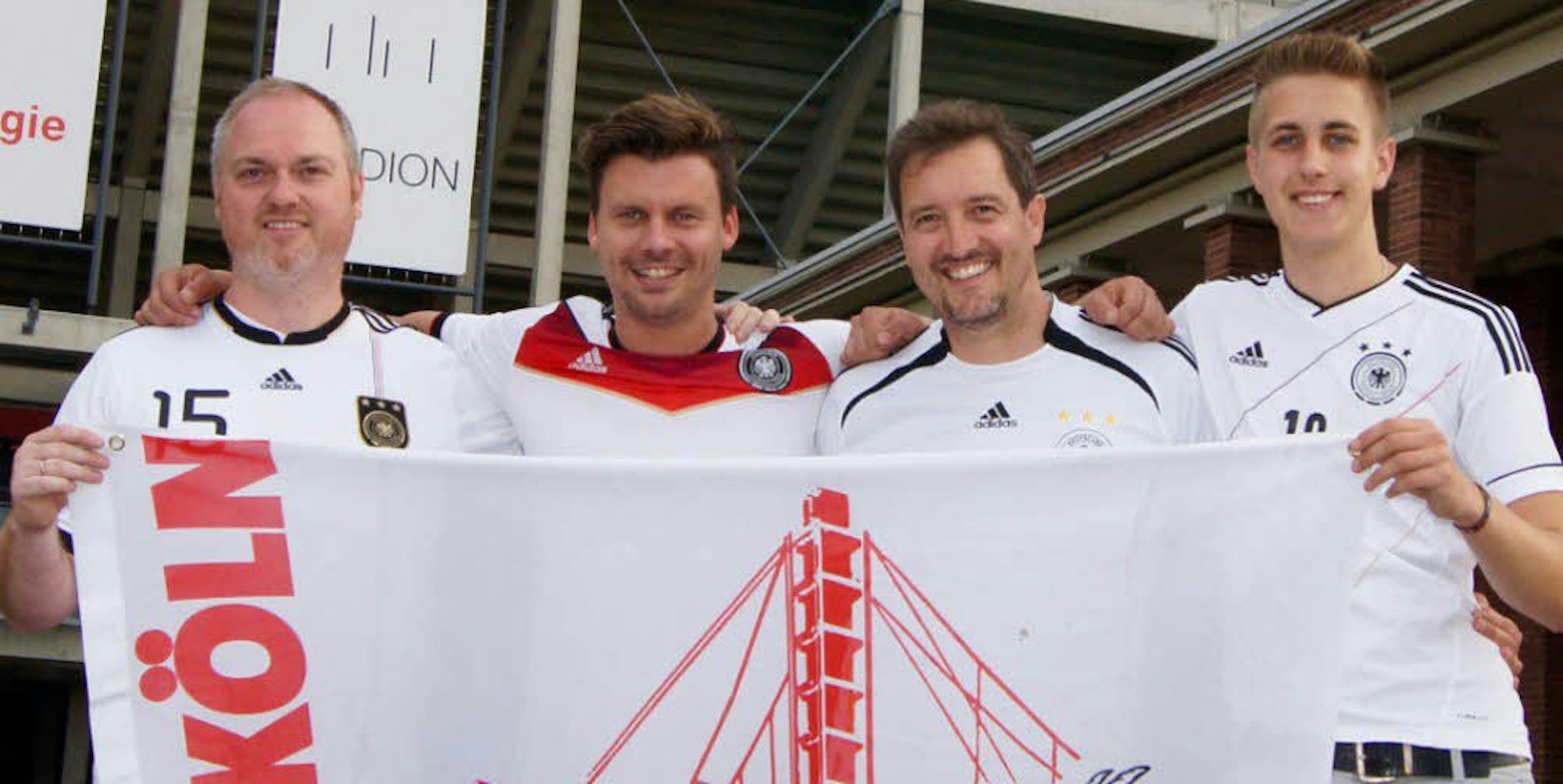 Fabian Zimmermann (v.l.), Darius Zander; Christoph Siemons und Luca Schneider