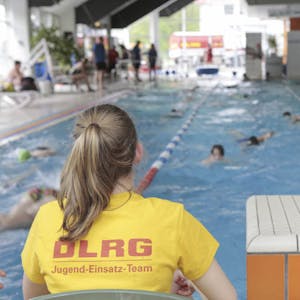 Erneut können Kinder und Jugendliche am Samstag kostenlos im WLS-Bad in Wipperfürth schwimmen gehen