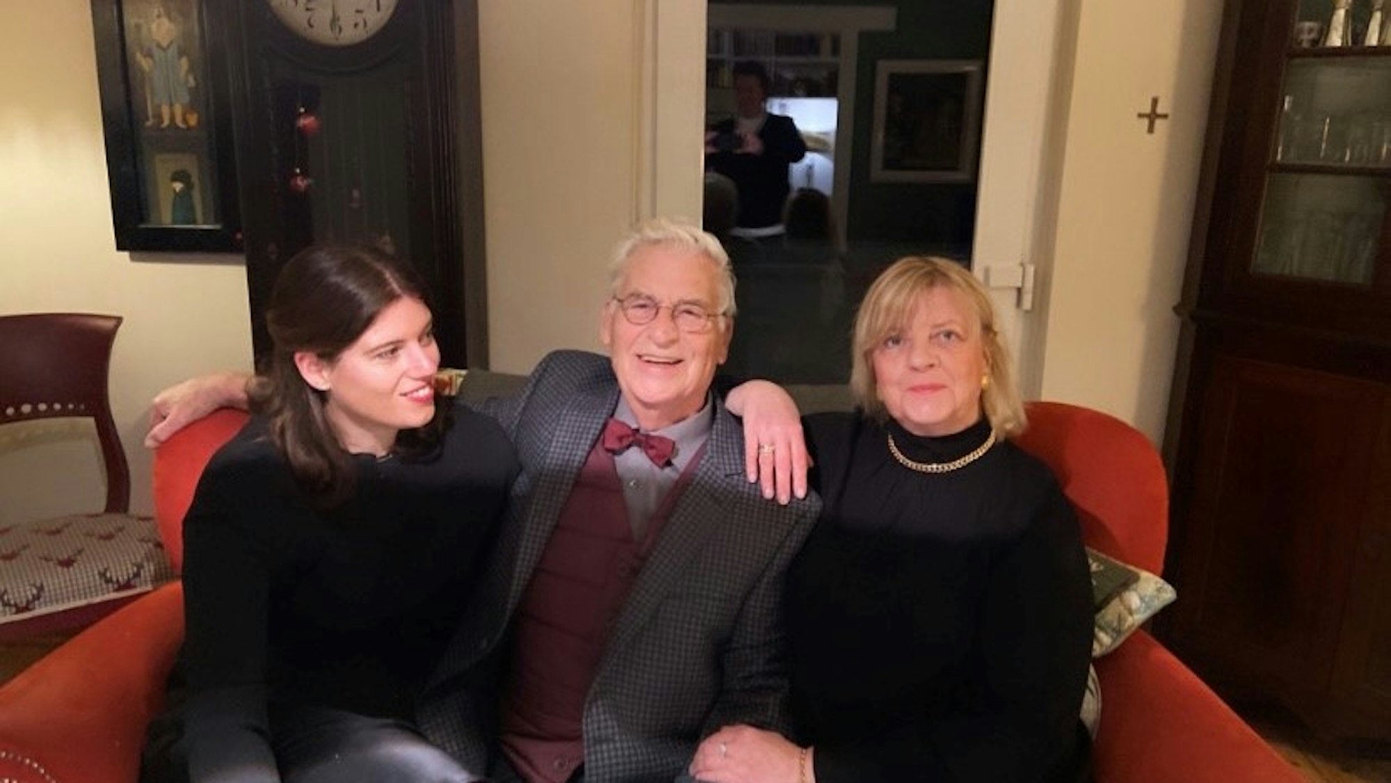 Jessica Kay mit ihren Eltern Georg (83) und Patricia Villinger (63)