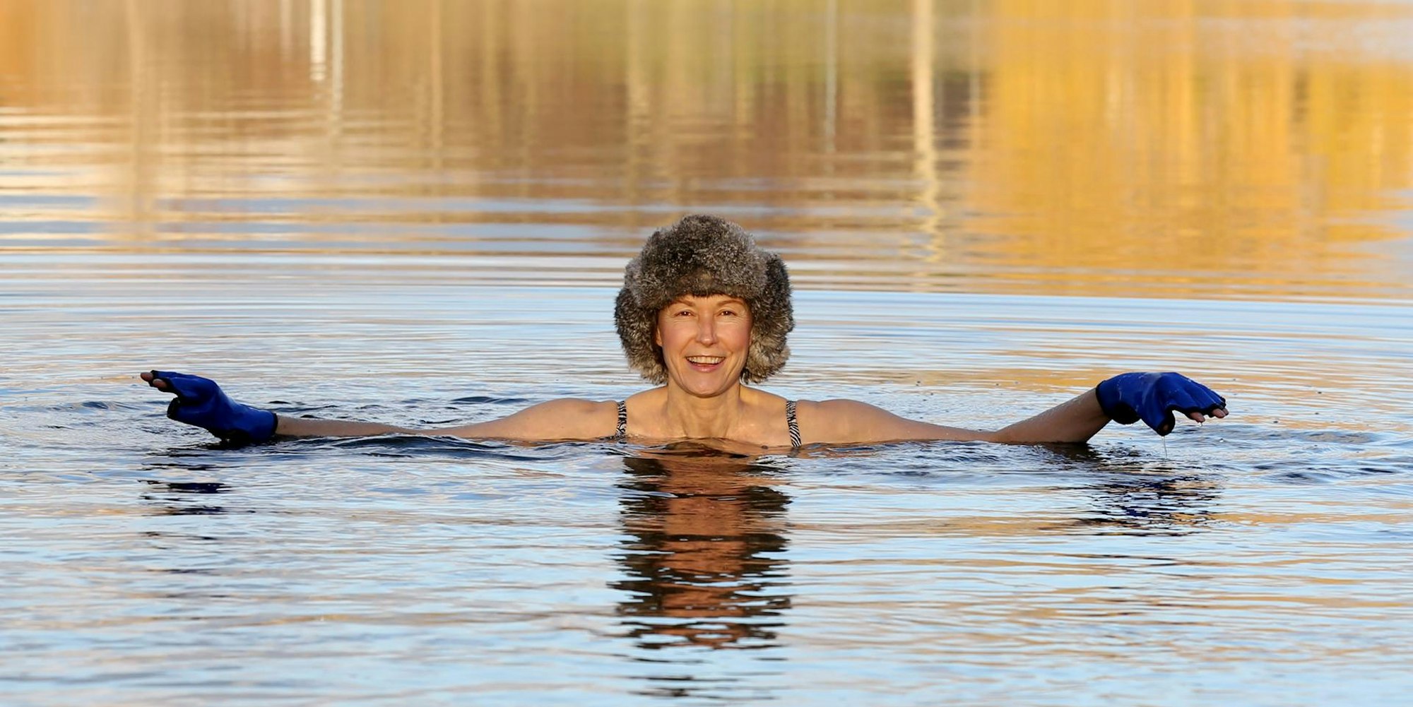 Winterschwimmer Frau