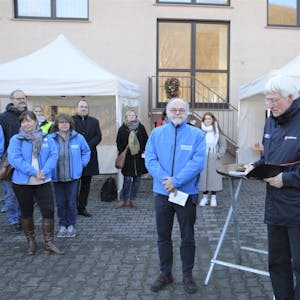 Das neue Hilfszentrum wurde von Dirk Voos (l.) und Christian Hohmann eingeweiht.