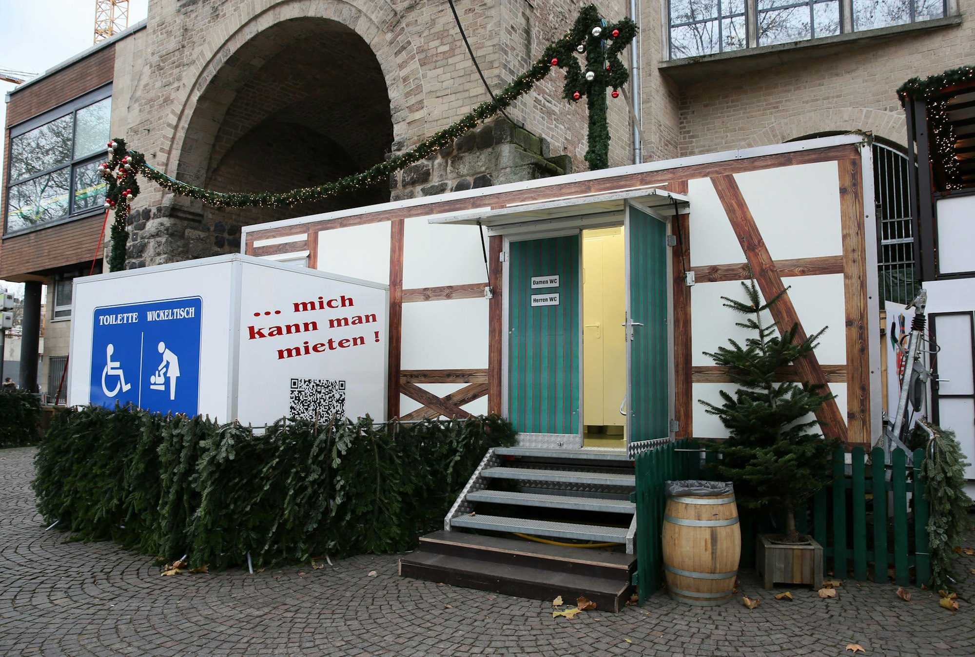 Weihnachtsmarkt Rudolfplatz Toiletten