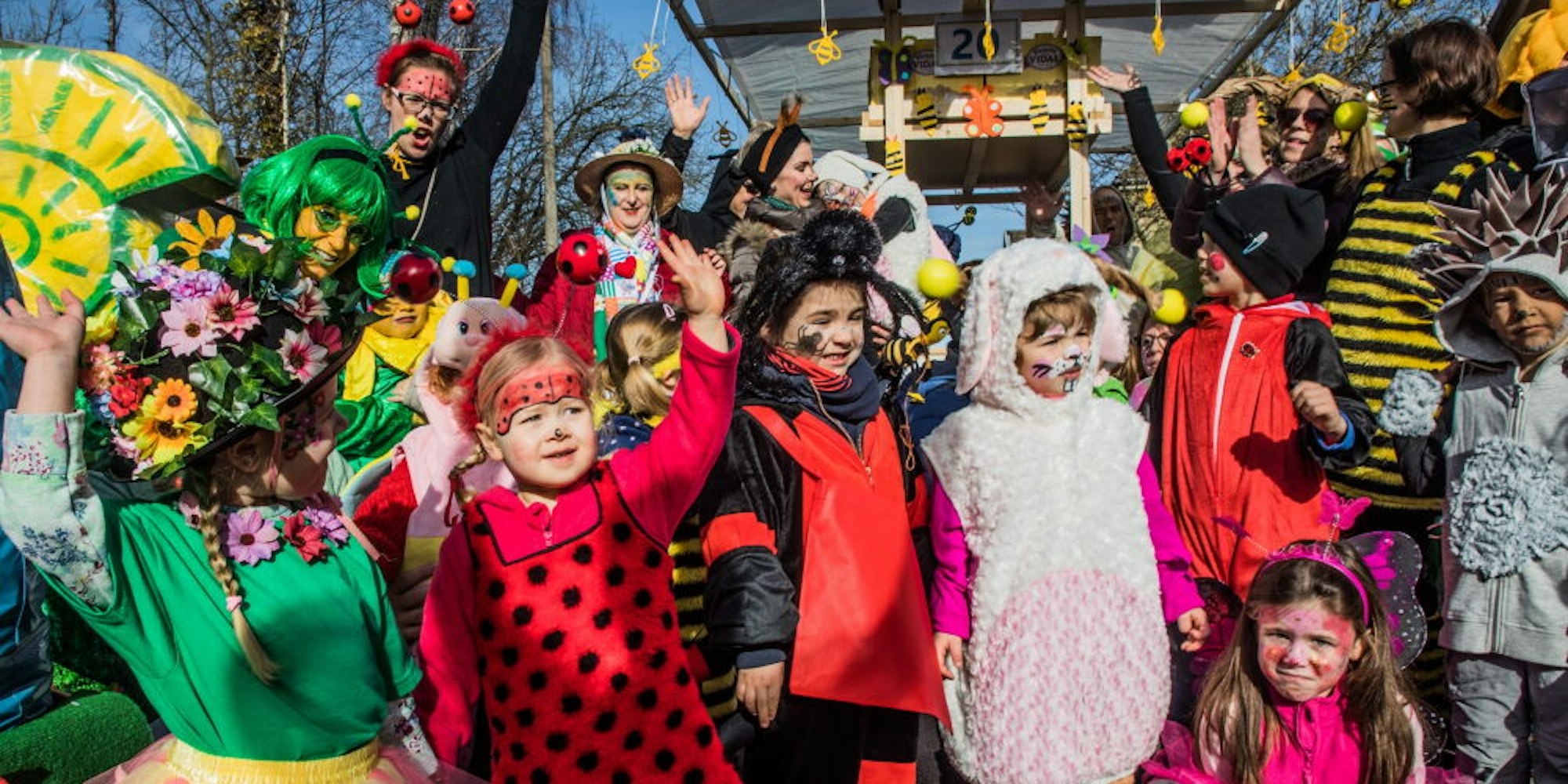 Mehr als 800 Teilnehmer machten den Kinderzug 2020 zum farbenfrohen Spektakel. 