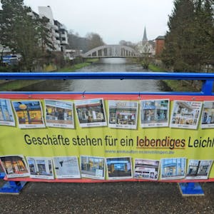 Plakate und Flyer sollen nur der Anfang sein, der Zusammenschluss Leichlinger Geschäftsleute plant weitere Aktionen.