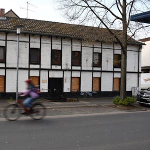 Der alte Backsteinbau, in dem früher die Gaststätte „Zur Laterne“ untergebracht war, soll abgebrochen werden.
